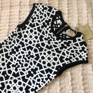 New! Black/white bodycon dress by Torn